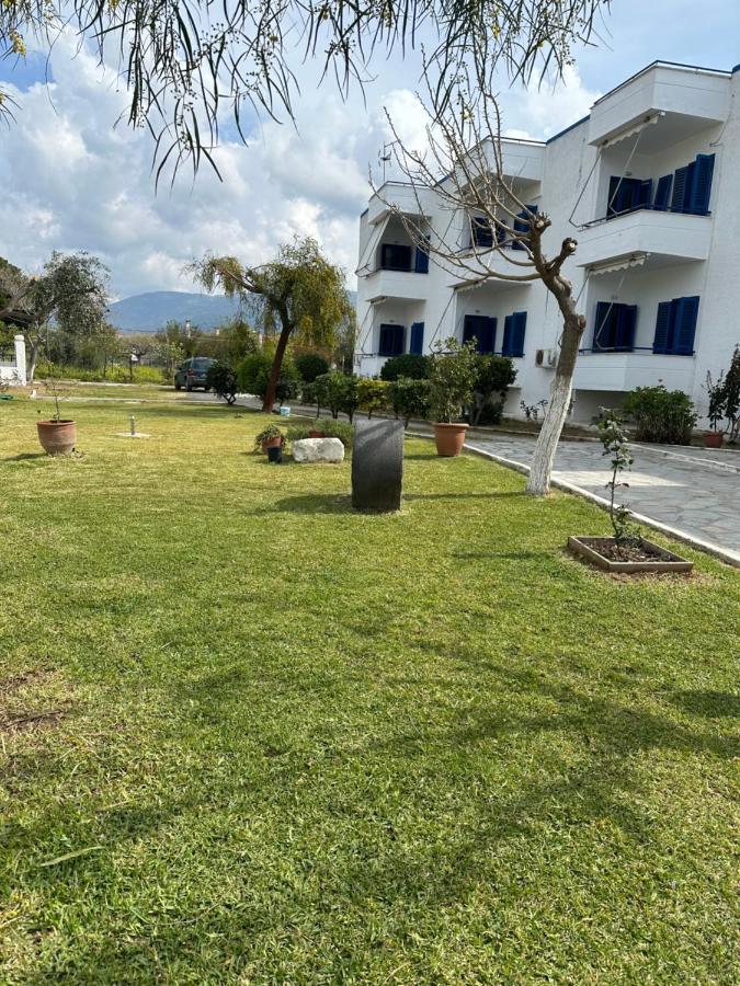 Aparthotel To Kyma Amarynthos Exteriér fotografie