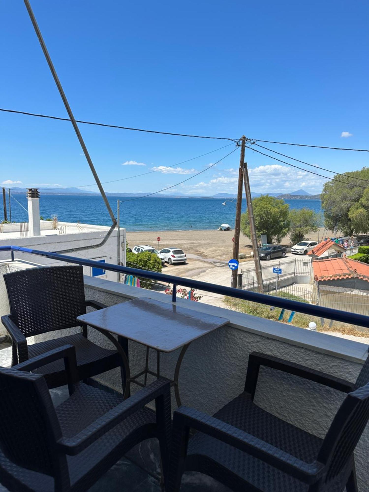 Aparthotel To Kyma Amarynthos Exteriér fotografie